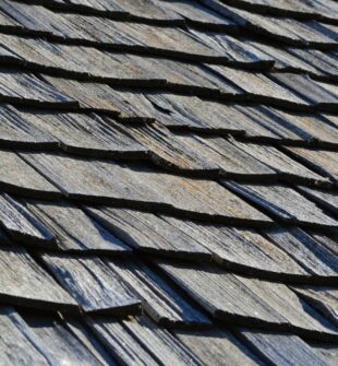 Tagpap bornholm: holdbare tage til øens vind og vejr